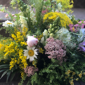 Sd og yndig havebuket