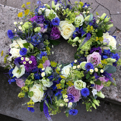 Rundpyntet krans klassisk