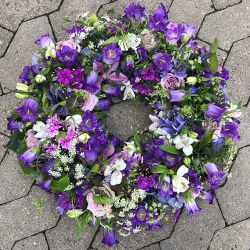 Rundpyntet krans klassisk