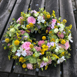 Rundpyntet krans havestil